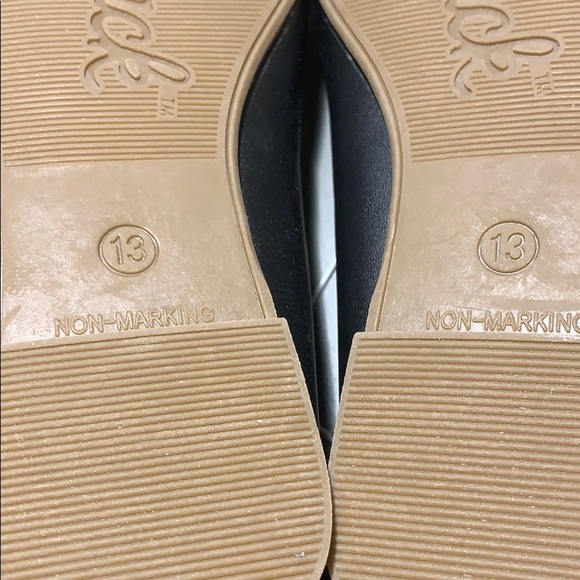 flats - Picture 2 of 3